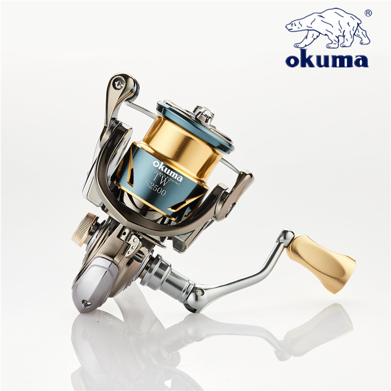 Carrete de Pesca Okuma Totalme - Abu Garcia Reel Revo reseña y precio